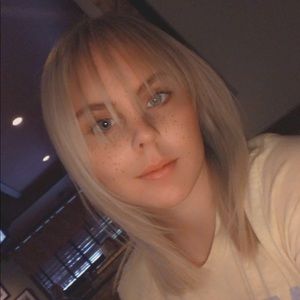 Meet your Posher, Isabella